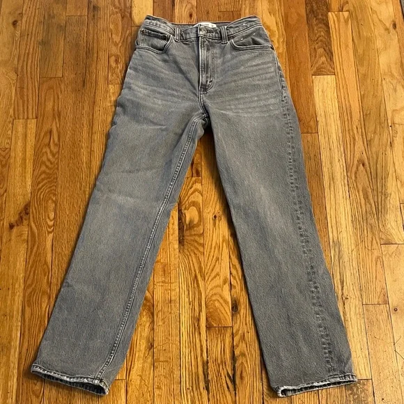 Abercrombie & Fitch Grey Denim Jeans-90s straight high rise size 00 - Picture 4 of 9